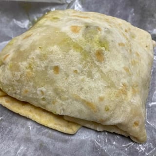 Curry Chicken Roti - Dhalpourie Roti
